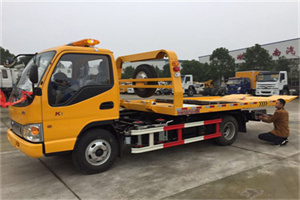 贞丰哪里有拖车服务